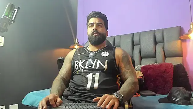 winter11 – webcam model profile photo Image 13