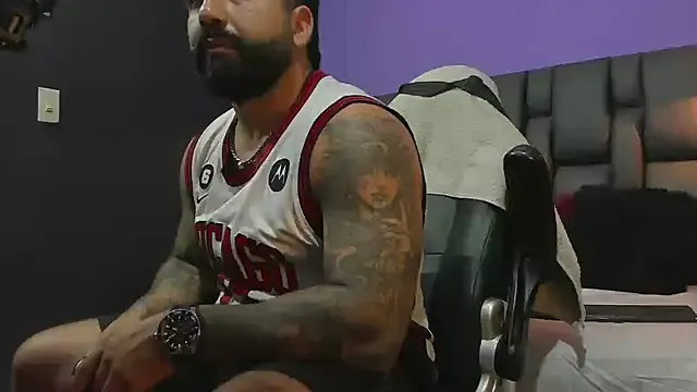 winter11 – webcam model profile photo Image 5