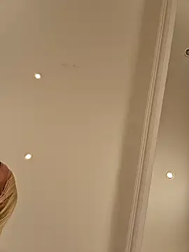 chloewildd – webcam model profile photo Image 18