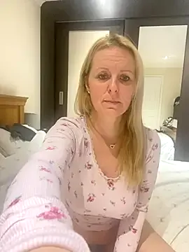 DestinyTurner – webcam model profile photo Image 5