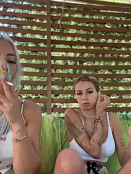 Runarunapi – webcam model profile photo Image 10