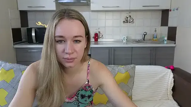 Runarunapi – webcam model profile photo Image 16