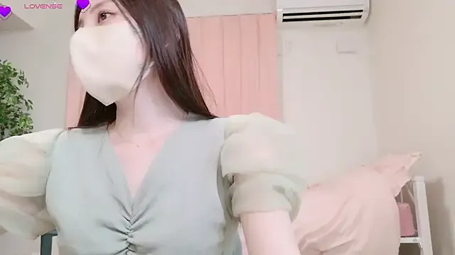 _meganmeow_ – webcam model profile photo Image 4