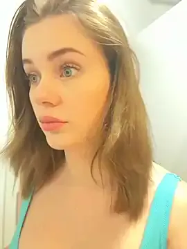 chloewildd – webcam model profile photo Image 4
