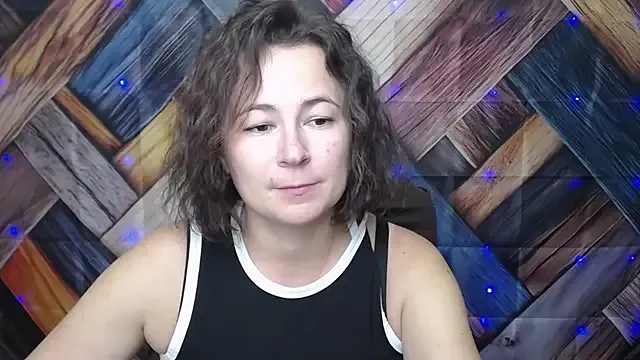 Runarunapi – webcam model profile photo Image 13