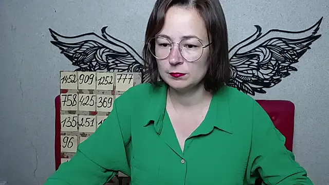 Runarunapi – webcam model profile photo Image 3