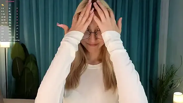 antonelaswete02 – webcam model profile photo Image 4