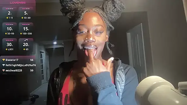 ZeharSiAda – webcam model profile photo Image 19