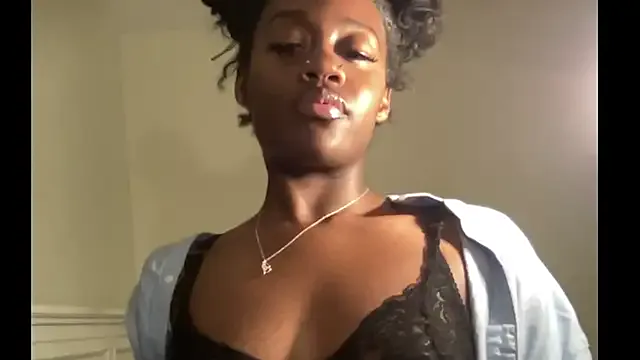 ZeharSiAda – webcam model profile photo Image 5