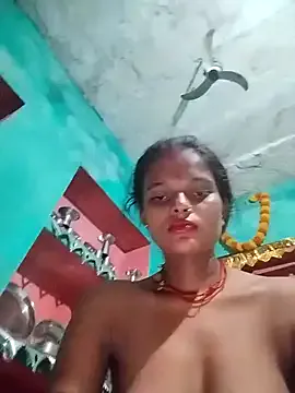 winter11 – webcam model profile photo Image 4