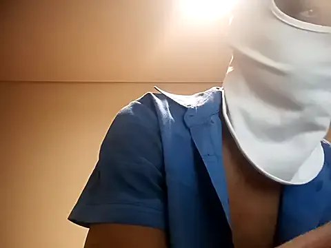 aviebby – webcam model profile photo Image 3