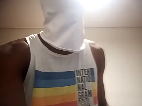 aviebby – webcam model profile photo Image 5