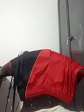 Runarunapi – webcam model profile photo Image 6