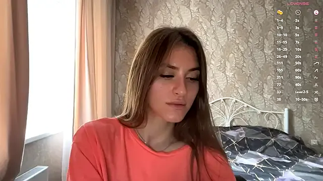 Runarunapi – webcam model profile photo Image 12