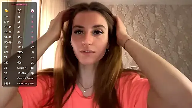 Runarunapi – webcam model profile photo Image 14