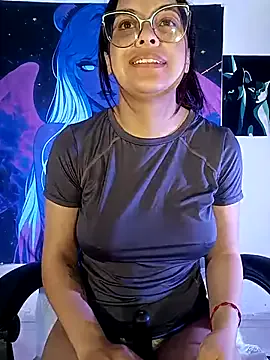 Runarunapi – webcam model profile photo Image 13