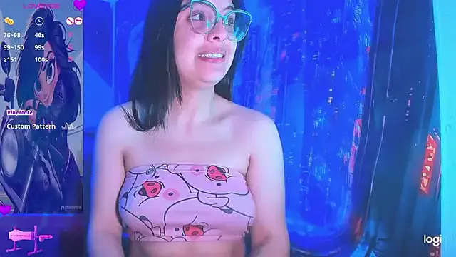 Runarunapi – webcam model profile photo Image 6