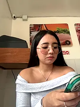 winter11 – webcam model profile photo Image 15