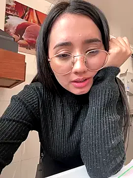 winter11 – webcam model profile photo Image 3