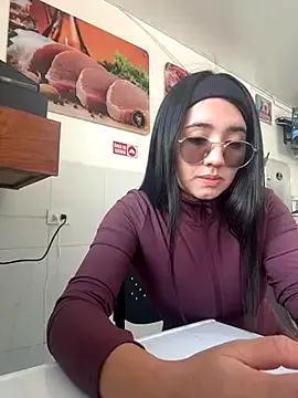 winter11 – webcam model profile photo Image 4