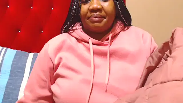 Runarunapi – webcam model profile photo Image 3