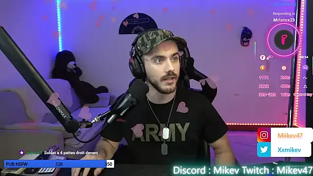 mon1_day – webcam model profile photo Image 18