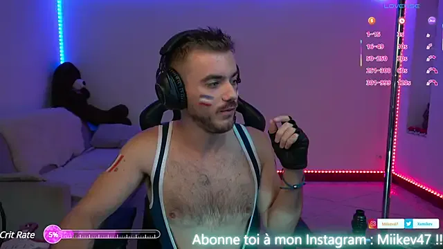 mon1_day – webcam model profile photo Image 5