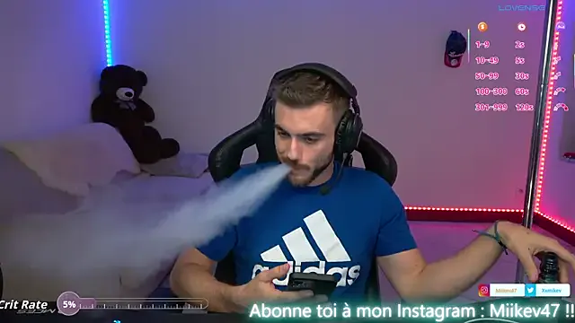 mon1_day – webcam model profile photo Image 8