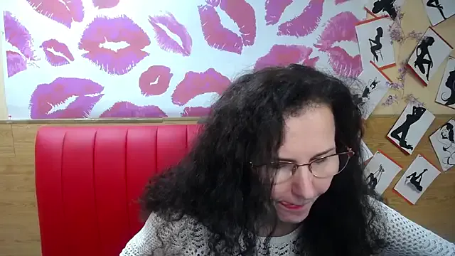 Runarunapi – webcam model profile photo Image 18