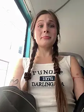 Micky_Muffin – webcam model profile photo Image 14