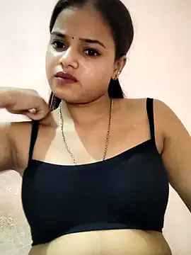 valerieh – webcam model profile photo Image 12
