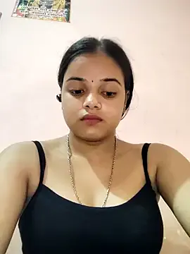 valerieh – webcam model profile photo Image 18