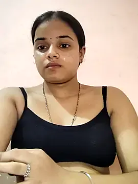 valerieh – webcam model profile photo Image 19