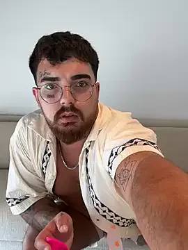 yours_anastasia – webcam model profile photo Image 9