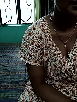 Anonima-Girl – webcam model profile photo Image 9