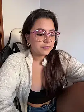 mia_elfie – webcam model profile photo Image 4