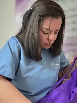 MissLMrJ – webcam model profile photo Image 18