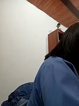 MissLMrJ – webcam model profile photo Image 9