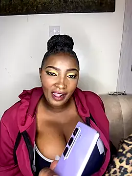 Rinamay_ – webcam model profile photo Image 9