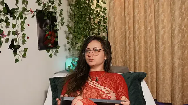 Runarunapi – webcam model profile photo Image 17