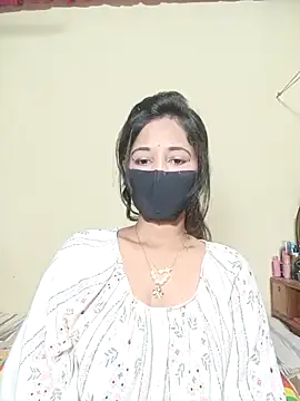 Lisaonthemoon – webcam model profile photo Image 6