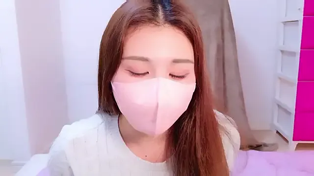 SweetBunnyGF – webcam model profile photo Image 17