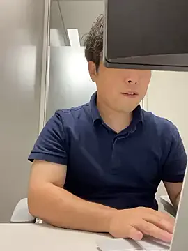 Runarunapi – webcam model profile photo Image 4