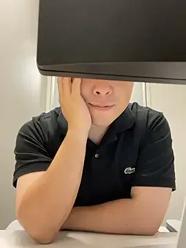 Runarunapi – webcam model profile photo Image 9