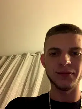 Runarunapi – webcam model profile photo Image 19