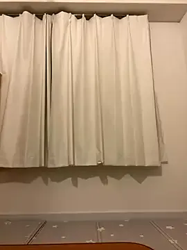 aviebby – webcam model profile photo Image 10