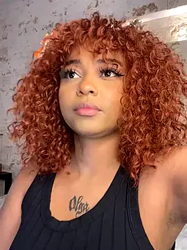 CurlyElisa – webcam model profile photo Image 15