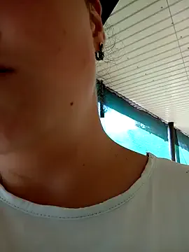 Runarunapi – webcam model profile photo Image 13