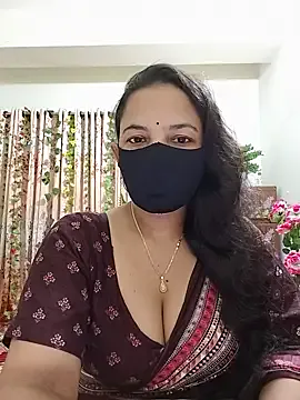 PiperPassionX – webcam model profile photo Image 5