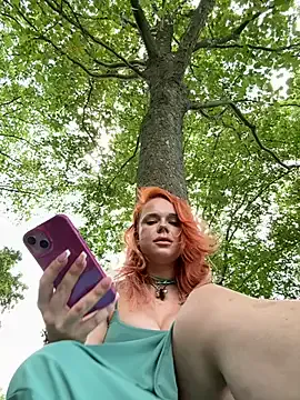 Ema_japanese – webcam model profile photo Image 8